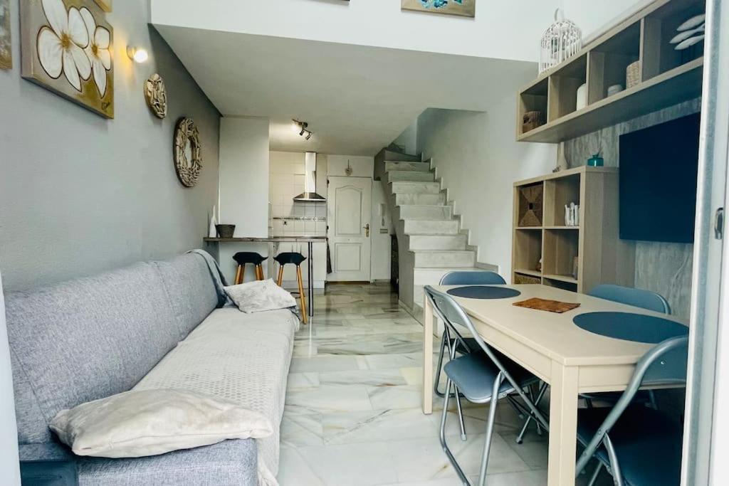 Apartmán Atico Con Bonita Vista. En Urbanizacion Privada.! Estepona Exteriér fotografie