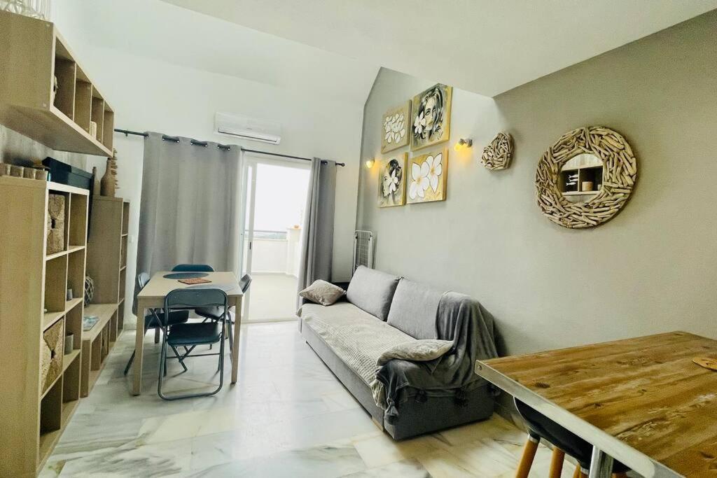 Apartmán Atico Con Bonita Vista. En Urbanizacion Privada.! Estepona Exteriér fotografie